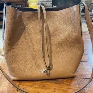 Michael Kors Tan Shoulder Bag